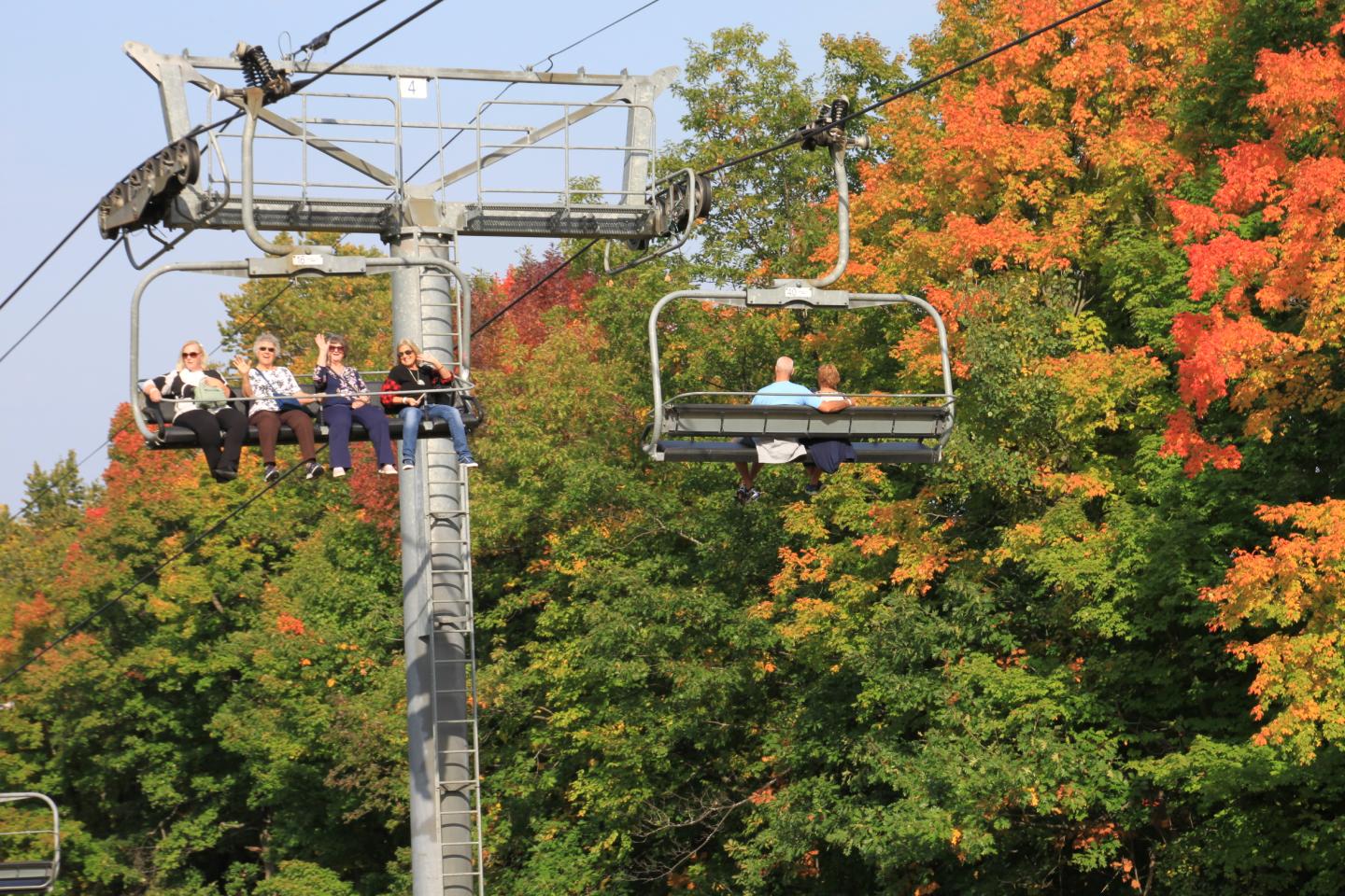 Scenic Fall Chairlift Rides | Granite Peak